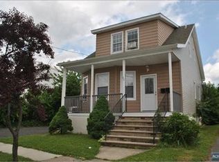 22 Garden St, Lodi, NJ 07644