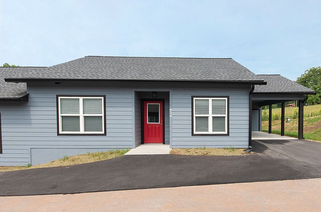 35 Diamond Ave - Property Image