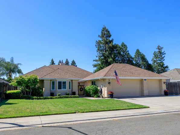 14950 Manzanita Way, Lockeford, CA 95237