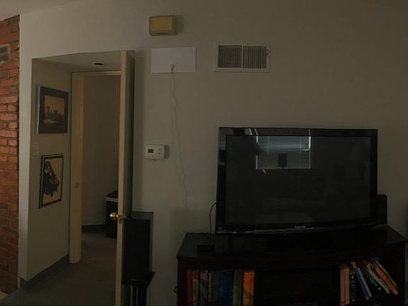 Kitchen/Living area