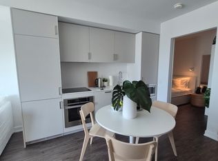 88 Queen St E #3215, Toronto, ON M5C 0B6