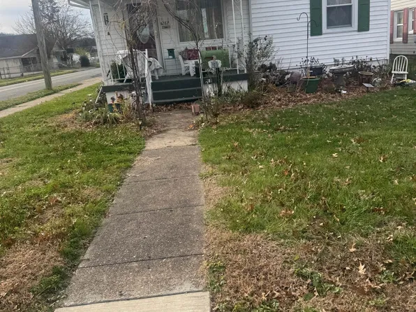 282 Kentucky St, Huntington, WV 25704