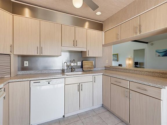 4th image of 1082 BIRD BAY WAY #304
