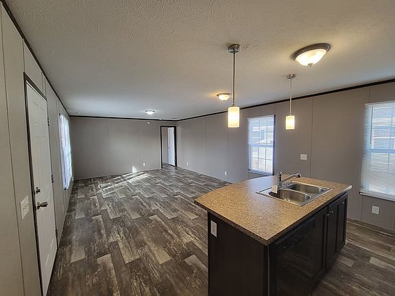 3rd image of 4960 S Seneca St Lot 54
