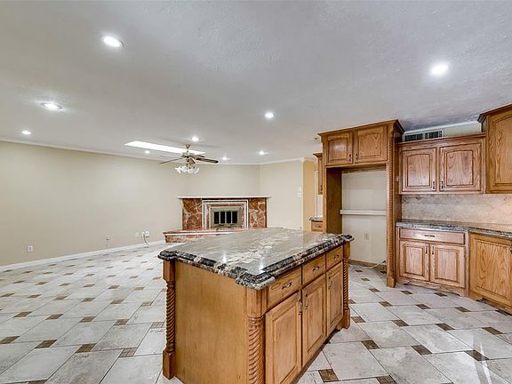 3rd image of 1125 Llano Trl