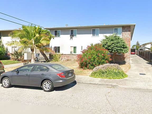 2nd image of 1359 Reeve St #0