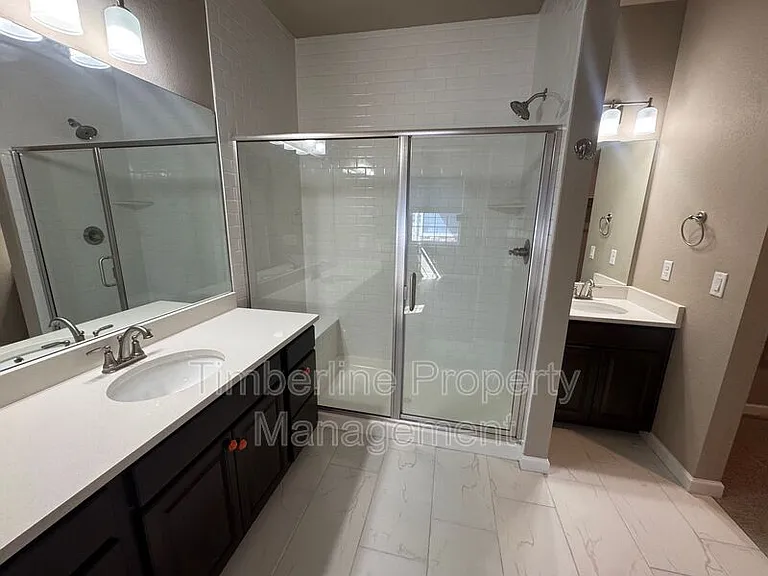 5211 Mountain Vista Hts — Photo 9