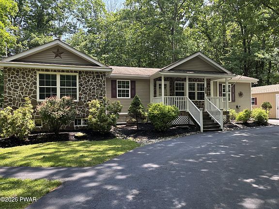 3rd image of 130 Slaymaker Rd