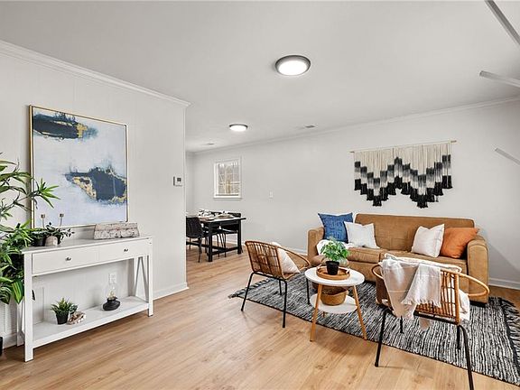 5th image of 2834 S 48th St