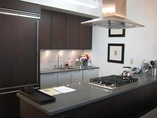 Sold by Mazzeo Real Estate | media 4