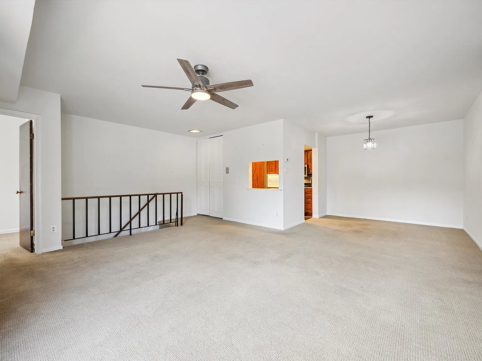 2 bed, 945 sqft, $2,250 — Photo 4