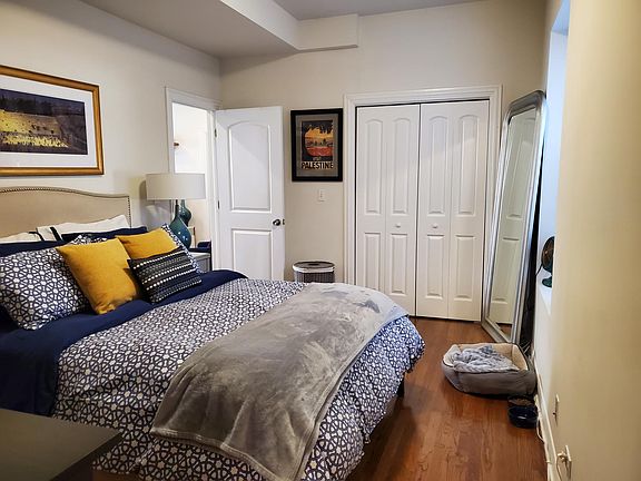5th image of 1261 W Carmen Ave #2