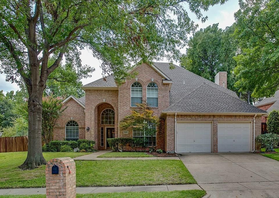 1st image of 3401 Piney Point Dr