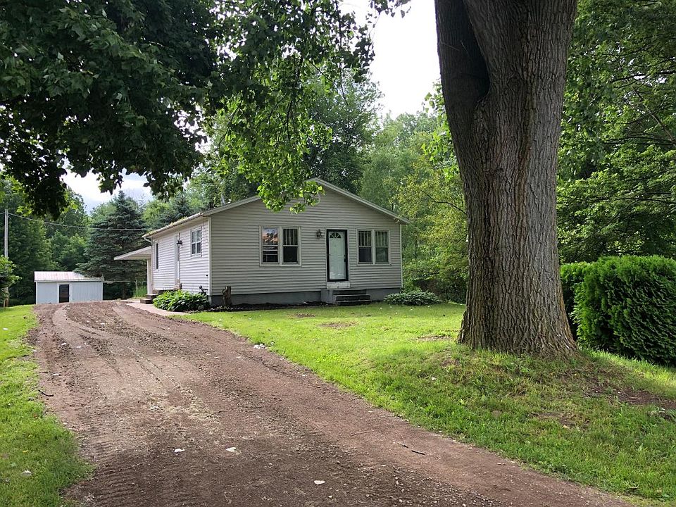 1st image of 21 River Hills Dr