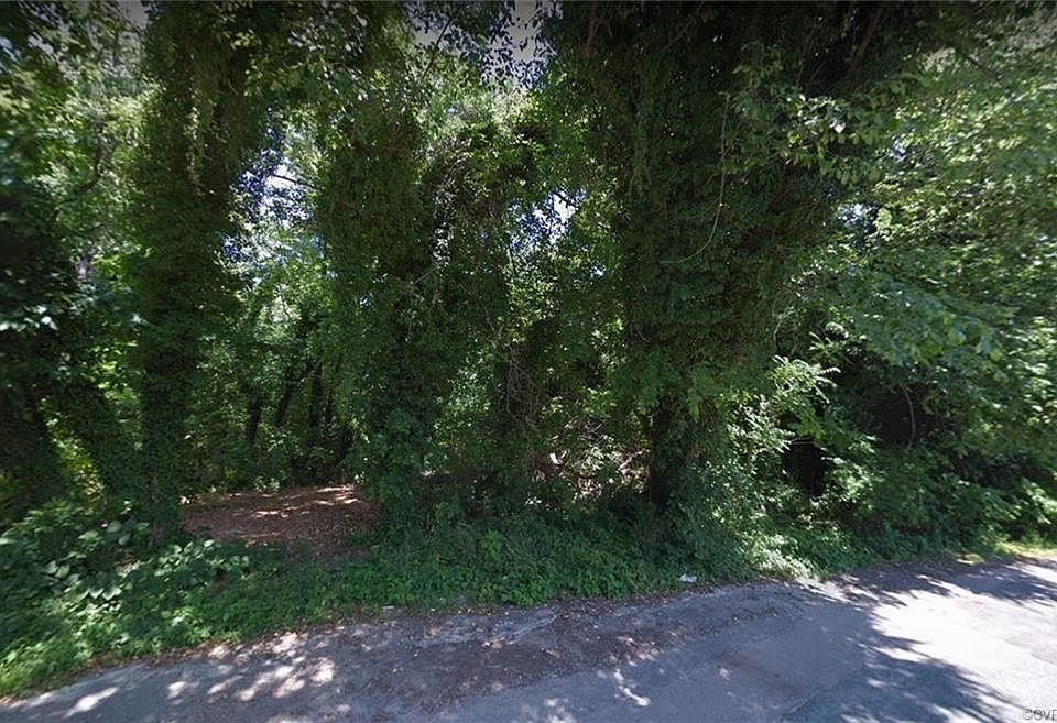 1st image of 3020 E Franklin St