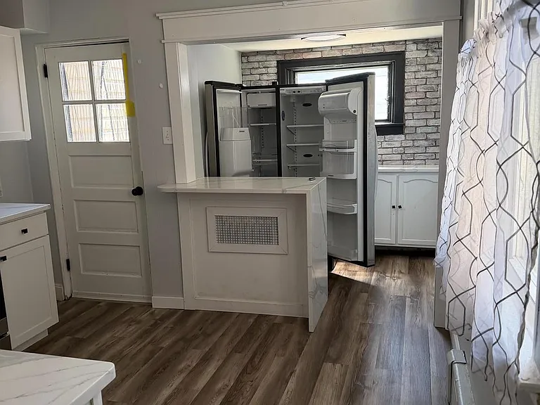 7609 Torresdale Ave — Photo 4