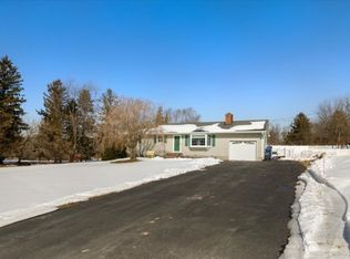 9 Hilltop Rd, Newton, NJ 07860