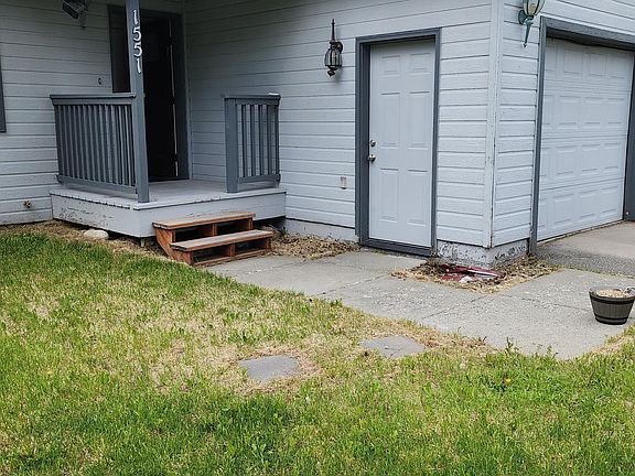 2nd image of 1551 N Lacy Loop