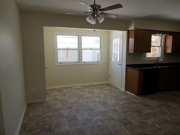 5th image of 2611 La Brecque Dr
