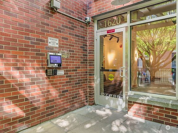 5th image of 1620 Belmont Avenue #230