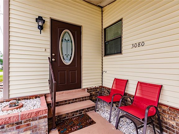 4th image of 3080 Longview Ln