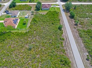 2706 64th St W, Lehigh Acres, FL 33971