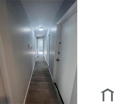 2nd image of 204 22nd St #13