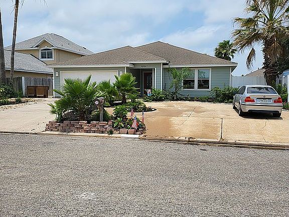 2nd image of 13730 Eaglesnest Bay Dr