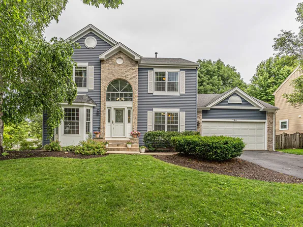 794 White Pine Cir, Lake In The Hills, IL 60156