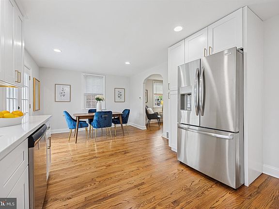 5th image of 7708 Lawnton St