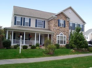 7703 Tanner Robert Ct, Springfield, VA 22153