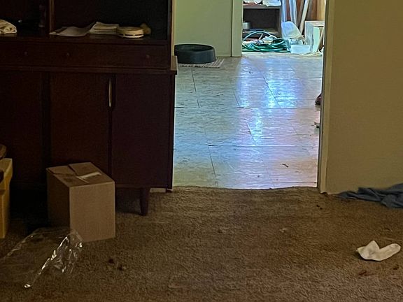 2nd image of 631 Trumbly Ave