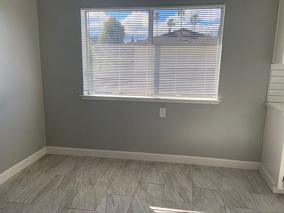 4th image of 1229 Henderson Ave APT 4