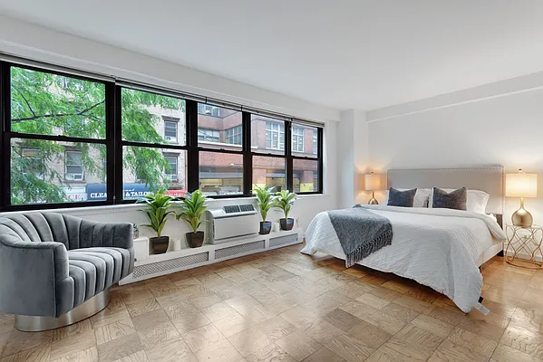 Sold by Compass | media 2