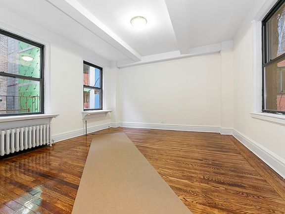 5th image of 237 E 20th St APT 3D
