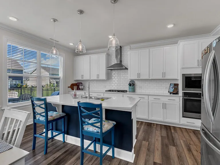 1526 Cloverfield Ct — Photo 47