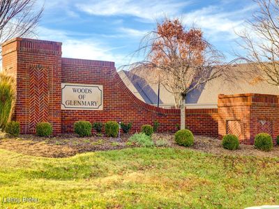 8700 Lough Dr, Louisville, KY, 40291