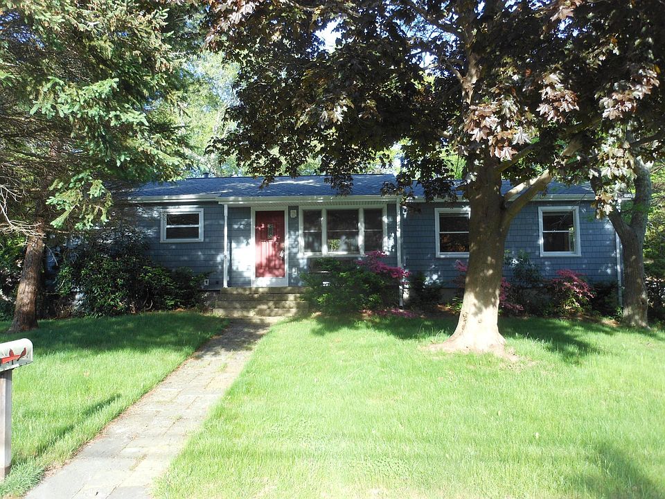 1st image of 18 Shawondassee Dr