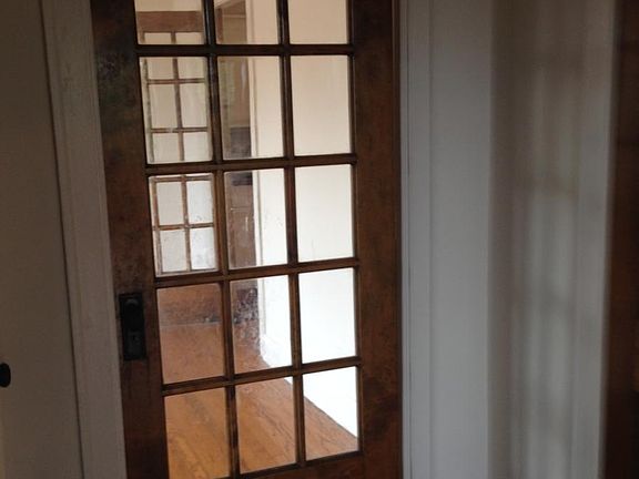 2nd image of 820 S Austin Blvd #2