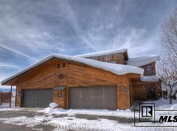 2nd image of 3115 Apres Ski Way