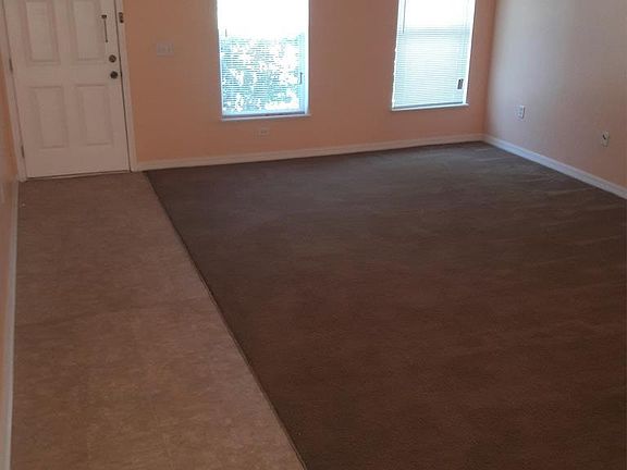 5th image of 166 Pepperdine Dr