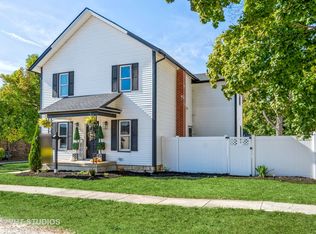149 N May St, Hinckley, IL