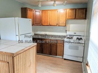 124 Halbert St APT 2, Grand Ledge, MI 48837