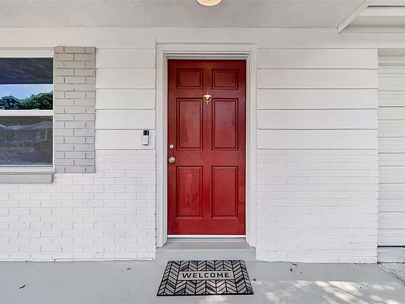 3rd image of 5046 Farley Dr