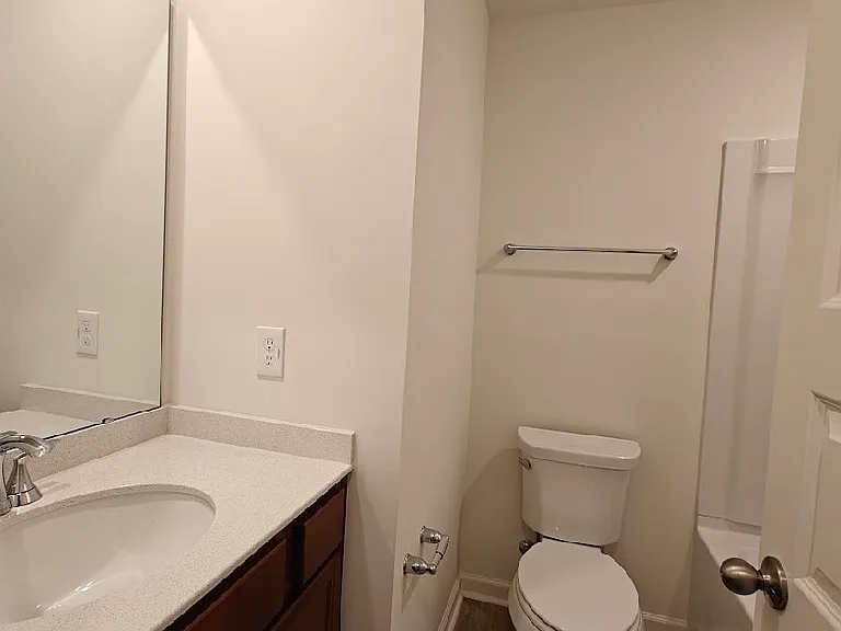 1117 Mountain Crown St — Photo 9