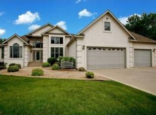 442 Highland Vw, Houlton, WI 54082