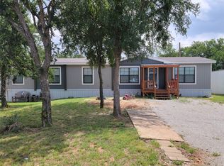 10111 Cliff Dr, Brownwood, TX 76801