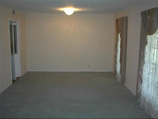 2nd image of 6006 TOWN CREEK DR