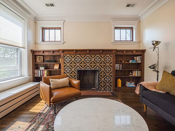 3rd image of 5142 S Greenwood Ave APT 3