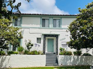 10809 Lindbrook Dr #10, Los Angeles, CA 90024
